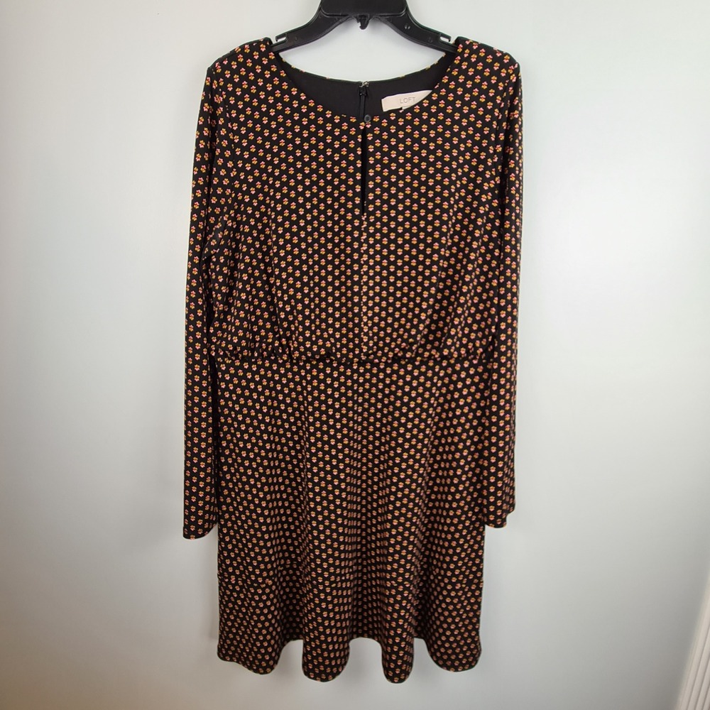 LOFT Black Geometric Floral Long Sleeve Keyhole Fit & Flare Dress Size 10 Modest